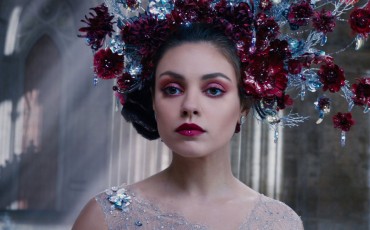 Still of Mila Kunis in El destino de Júpiter (2015)