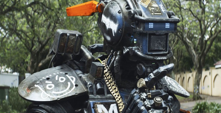 Still of Sharlto Copley in Chappie (2015)