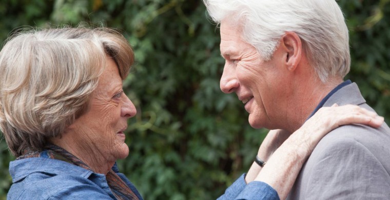 Still of Richard Gere and Maggie Smith in El nuevo exótico Hotel Marigold (2015)