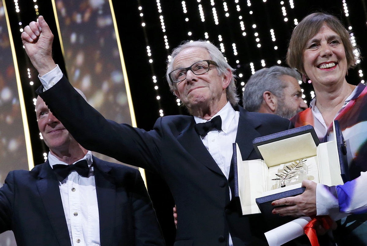 Ken Loach recibe la Palma de Oro por “I Daniel Blake”. Foto: Reuters. 