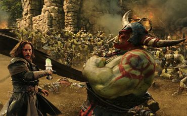 "Warcraft: El primer encuentro de dos mundos".